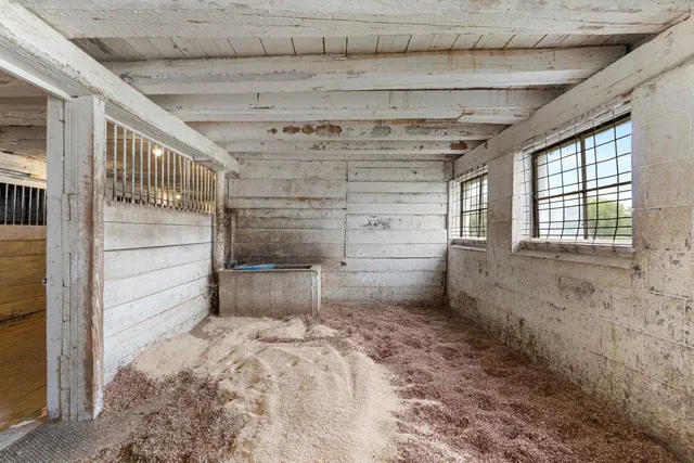 $550,000 | W444 Carlson Lane, Oconto Falls, WI 54154