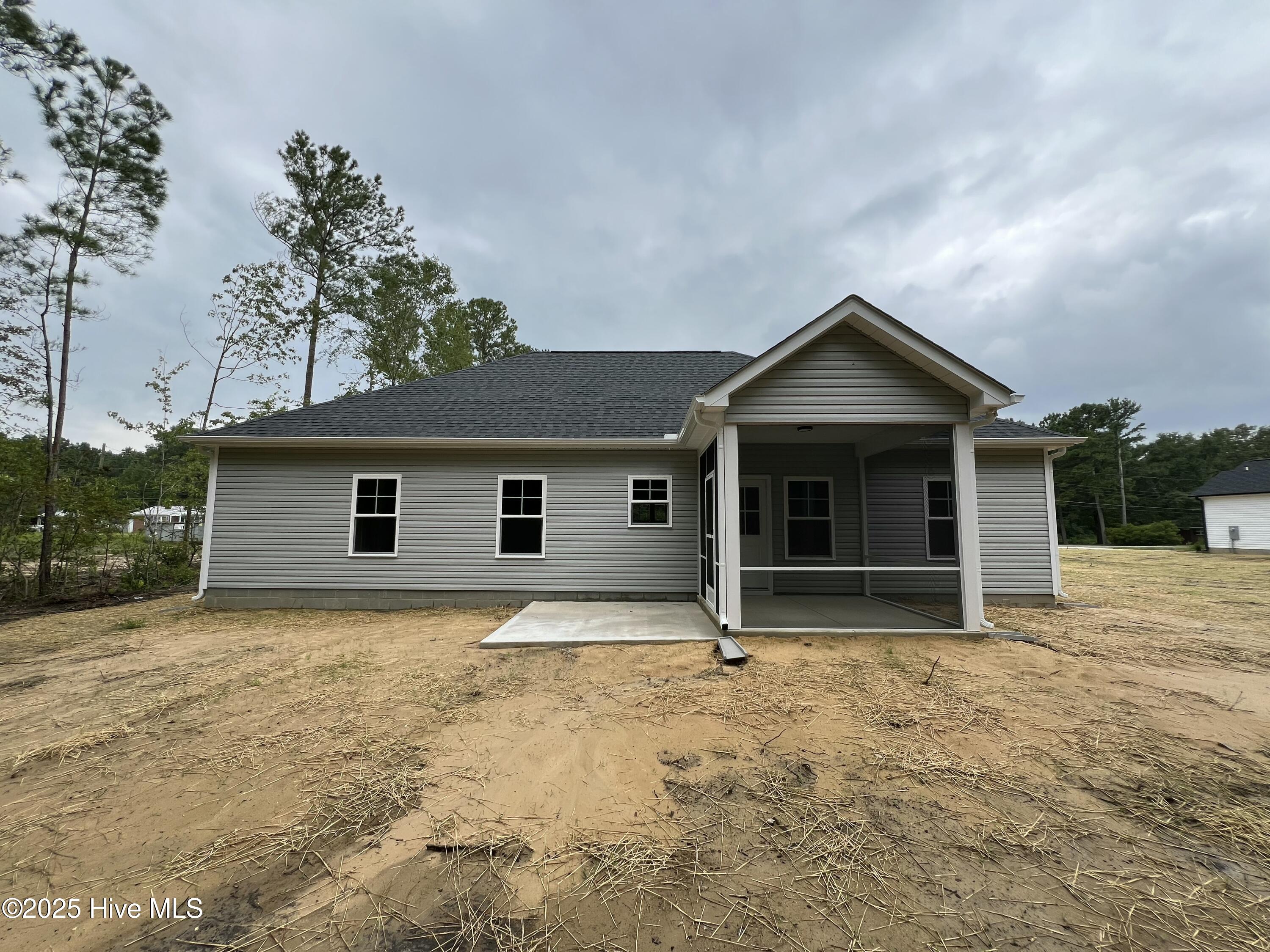 1572 Patterson Road Kinston, NC 28504 - Photo 24 of 24 IMG_1936