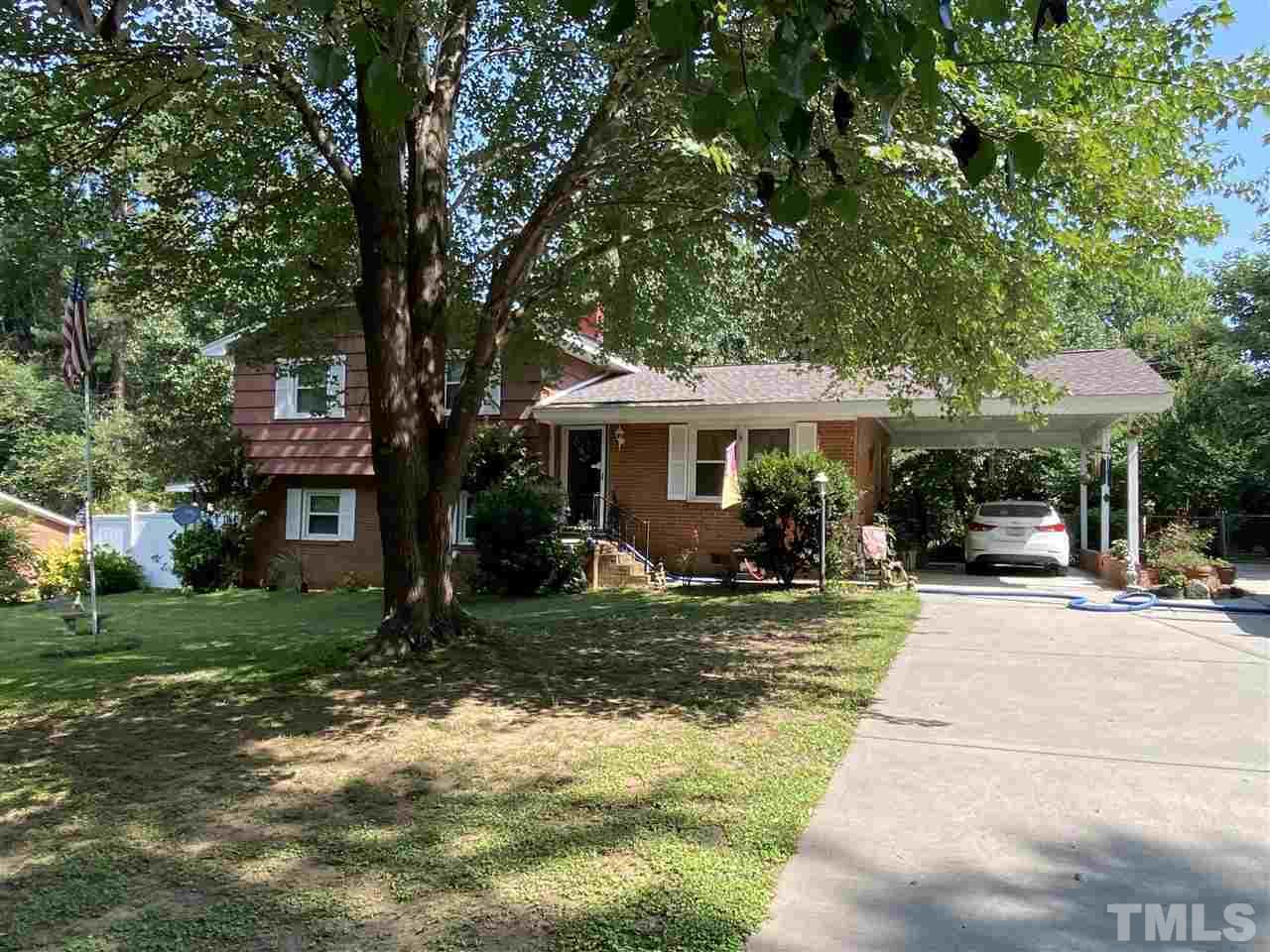 612 Maple Lane Raleigh, NC 27603 - Photo 2 of 26