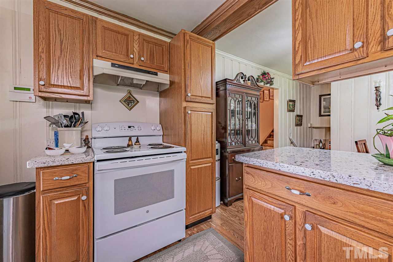 612 Maple Lane Raleigh, NC 27603 - Photo 12 of 26