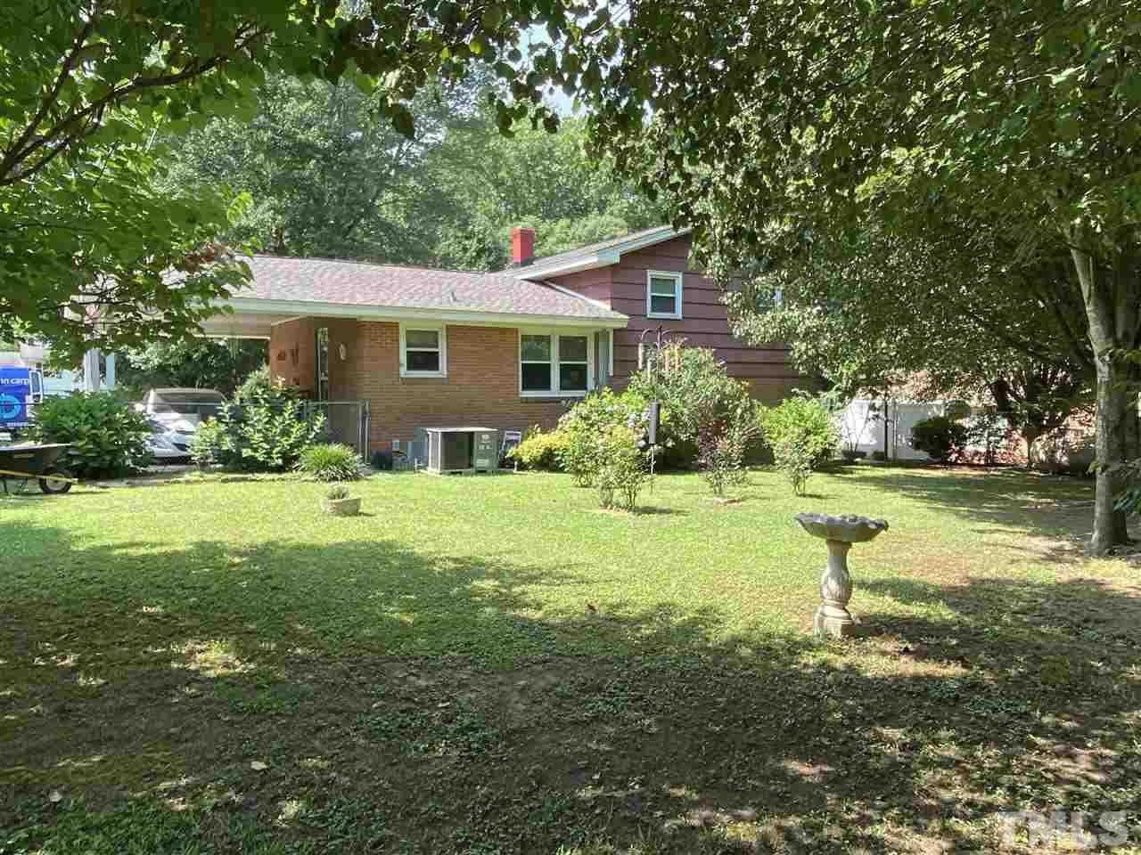 612 Maple Lane Raleigh, NC 27603 - Photo 3 of 26