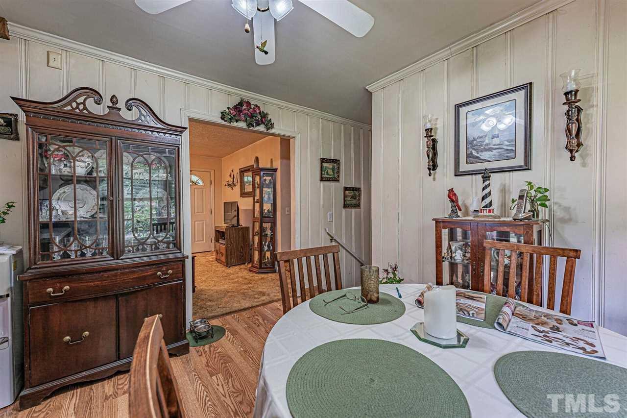 612 Maple Lane Raleigh, NC 27603 - Photo 8 of 26