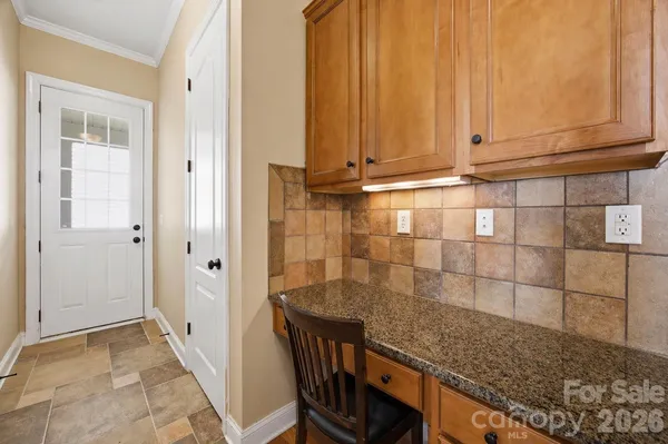$800,000 | 204 Black Mountain Drive, Fort Mill, SC 29708