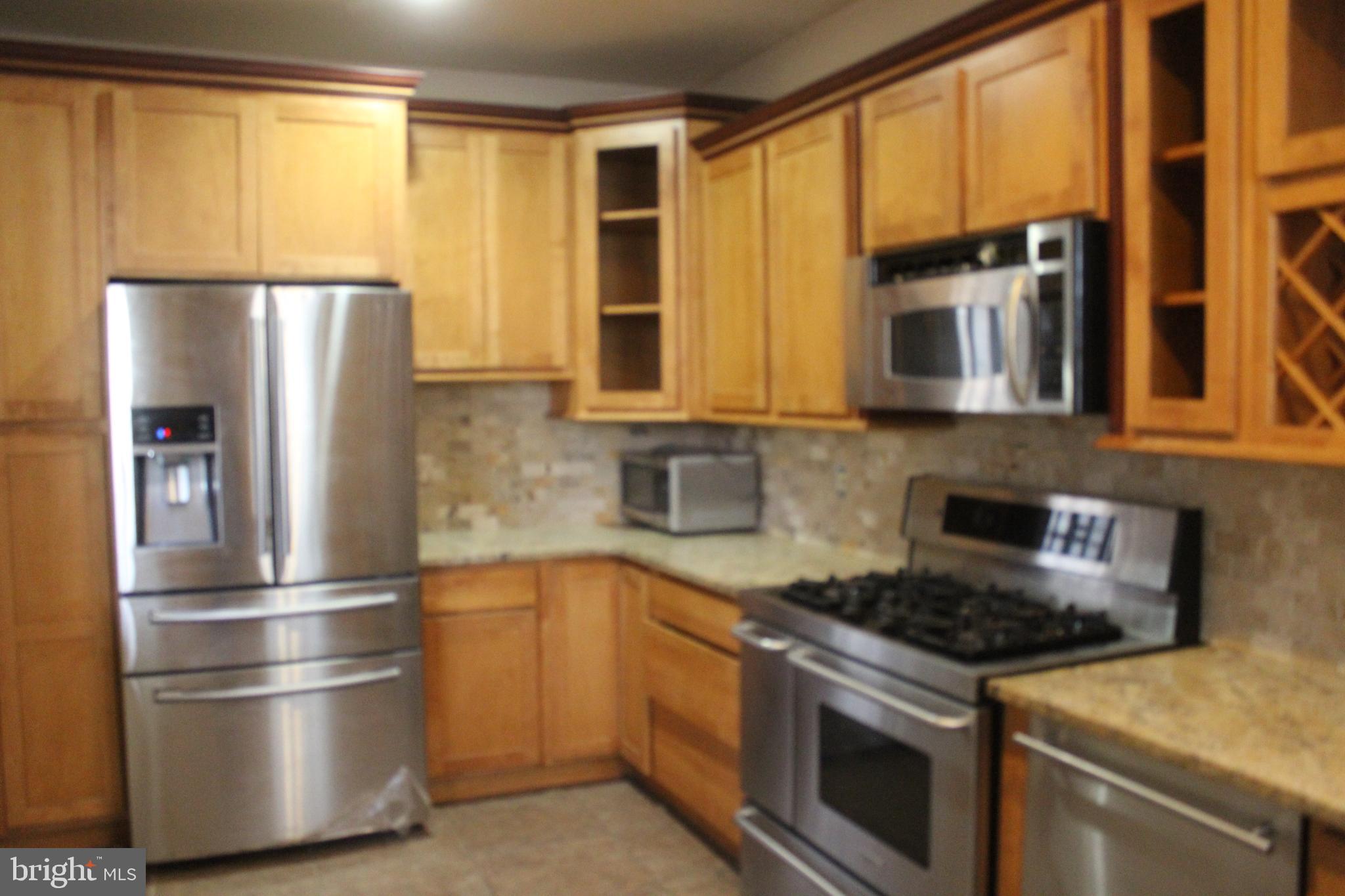927 Wynnewood Road Philadelphia, PA 19151 - Photo 2 of 16 Gallery Image 2