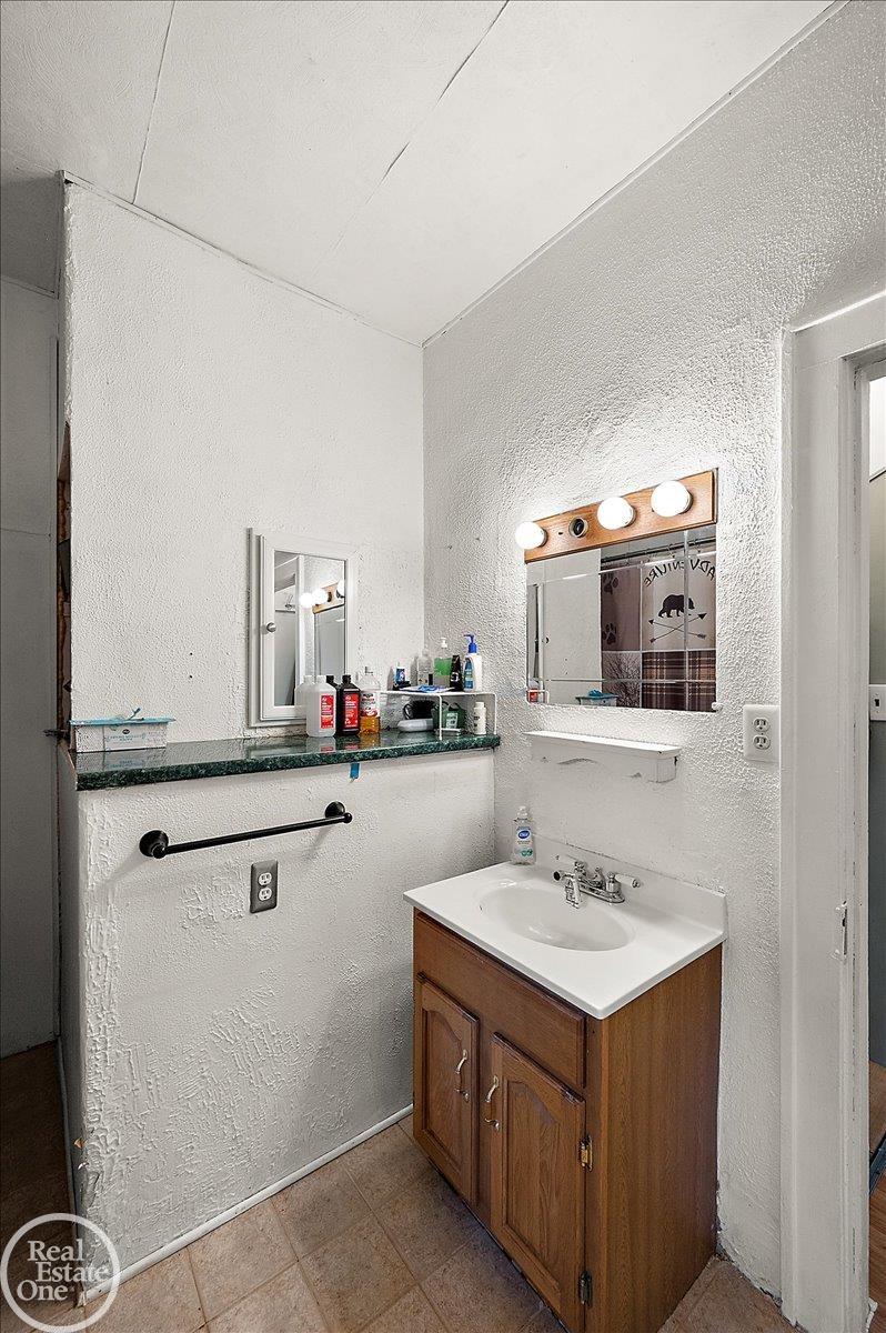 3453 Palms Road Casco, MI 48064 - Photo 48 of 68
