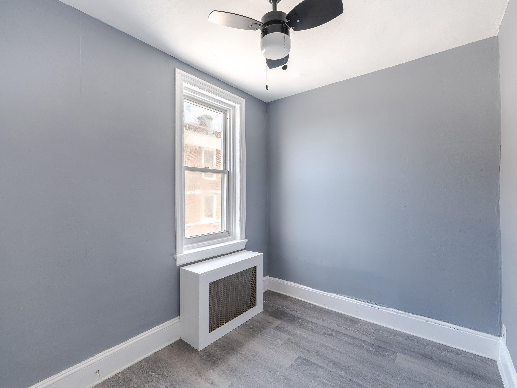 1823 South Yewdall Street Philadelphia, PA 19143 - Photo 16 of 21 3rd Bedroom