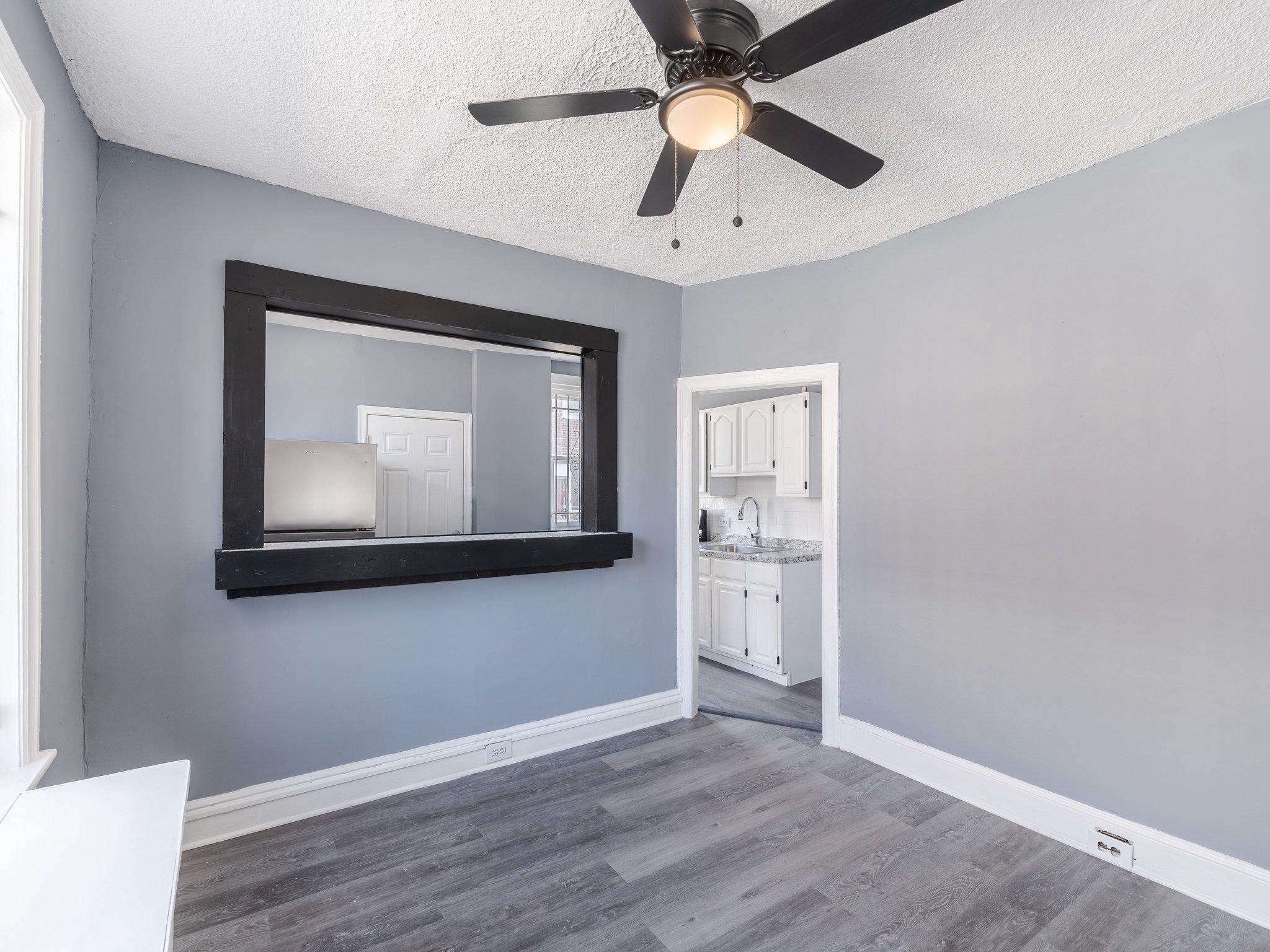 1823 South Yewdall Street Philadelphia, PA 19143 - Photo 7 of 21 Breakfast bar with convenient access to kitchen.