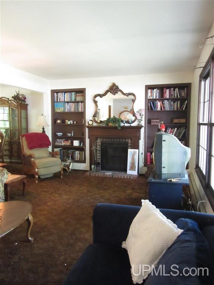 4854 Hendrickson Road Manistique, MI 49854 - Photo 10 of 18 Gallery Image 10