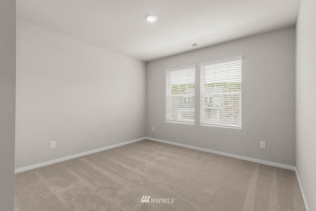6027 Waverly Road Southwest, Unit 30 Port Orchard, WA 98367 - Photo 8 of 17 Gallery Image 8