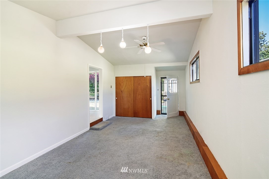 1316 Ivy Road Bremerton, WA 98310 - Photo 17 of 25 Gallery Image 17