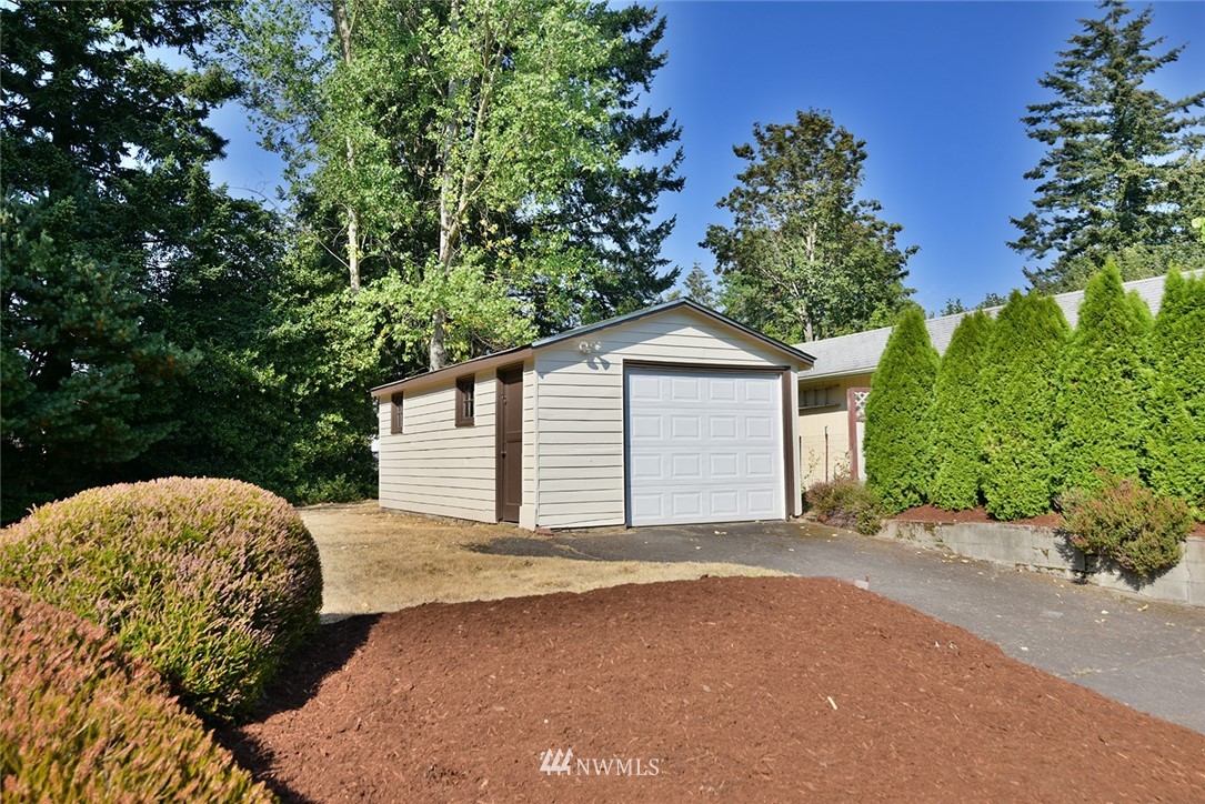 1316 Ivy Road Bremerton, WA 98310 - Photo 20 of 25 Gallery Image 20