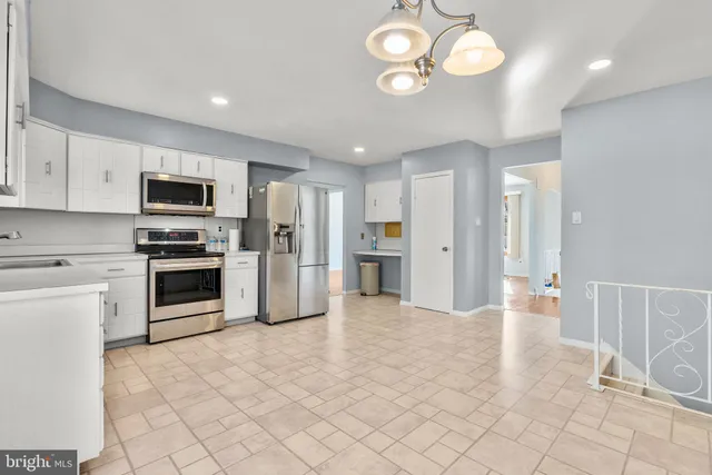 $599,999 | 1525 Squire Lane, Cherry Hill, NJ 08003