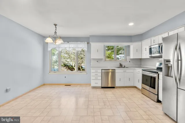 $599,999 | 1525 Squire Lane, Cherry Hill, NJ 08003