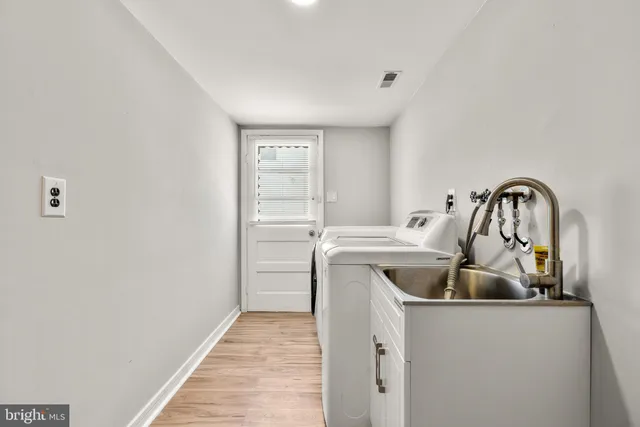 $599,999 | 1525 Squire Lane, Cherry Hill, NJ 08003