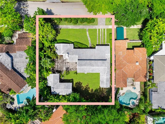 an aerial view of multiple house