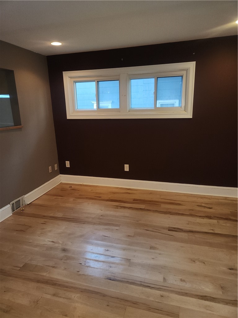 57 Rowley Street Rochester, NY 14607 - Photo 16 of 26