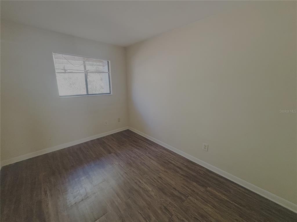1915 Southwest 70th Terrace, Unit B Gainesville, FL 32607 - Photo 10 of 12
