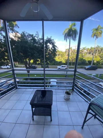 $180,000 | 200 Diplomat Parkway, Unit 329, Hallandale Beach, FL 33009