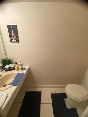 $180,000 | 200 Diplomat Parkway, Unit 329, Hallandale Beach, FL 33009