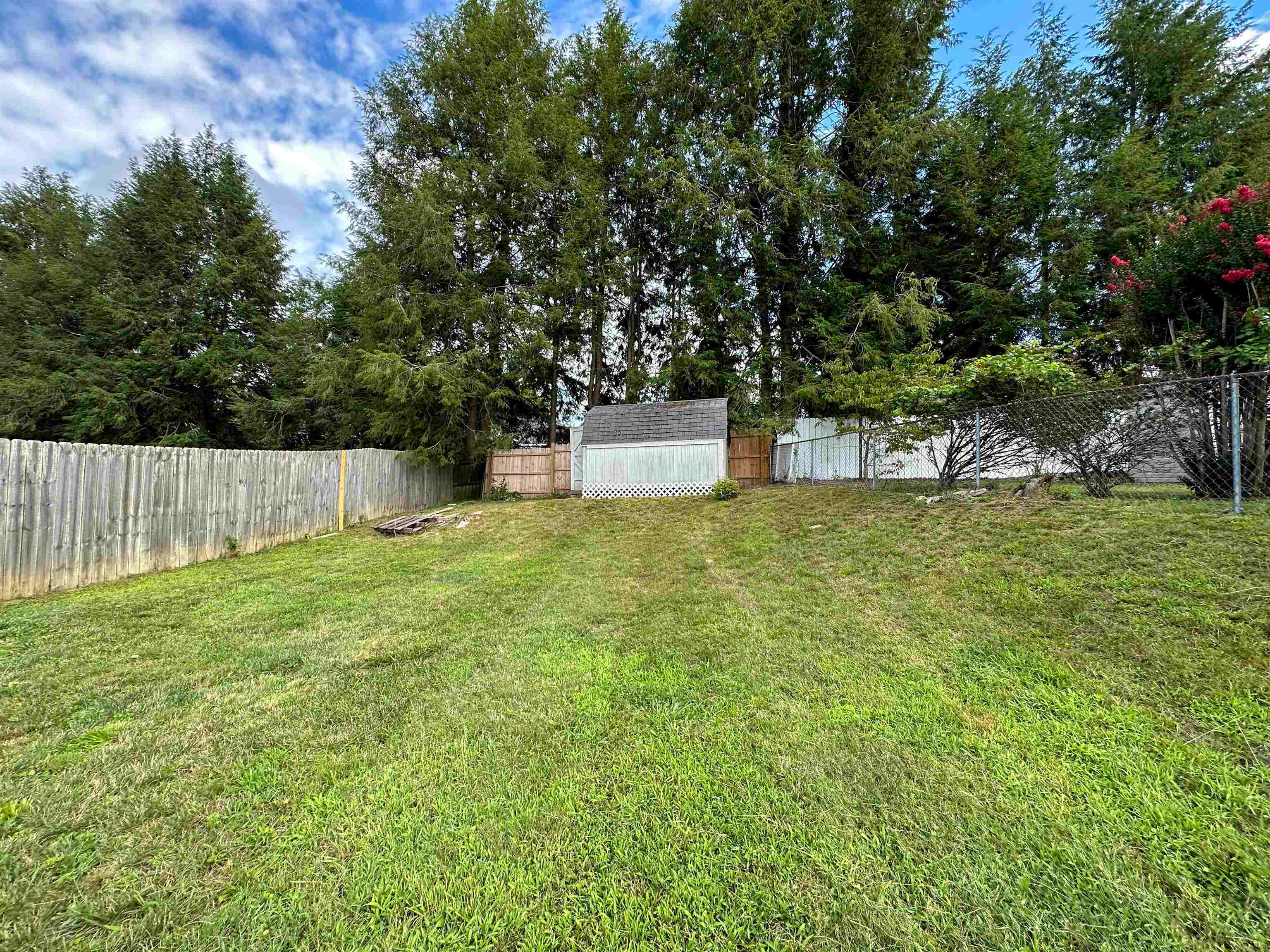 4041 Southview Road Ashland, KY 41101 - Photo 15 of 16 Gallery Image 15