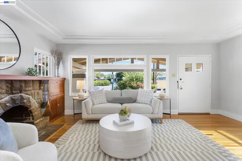 $699,000 | 2516 Buena Vista Avenue, Alameda, CA 94501