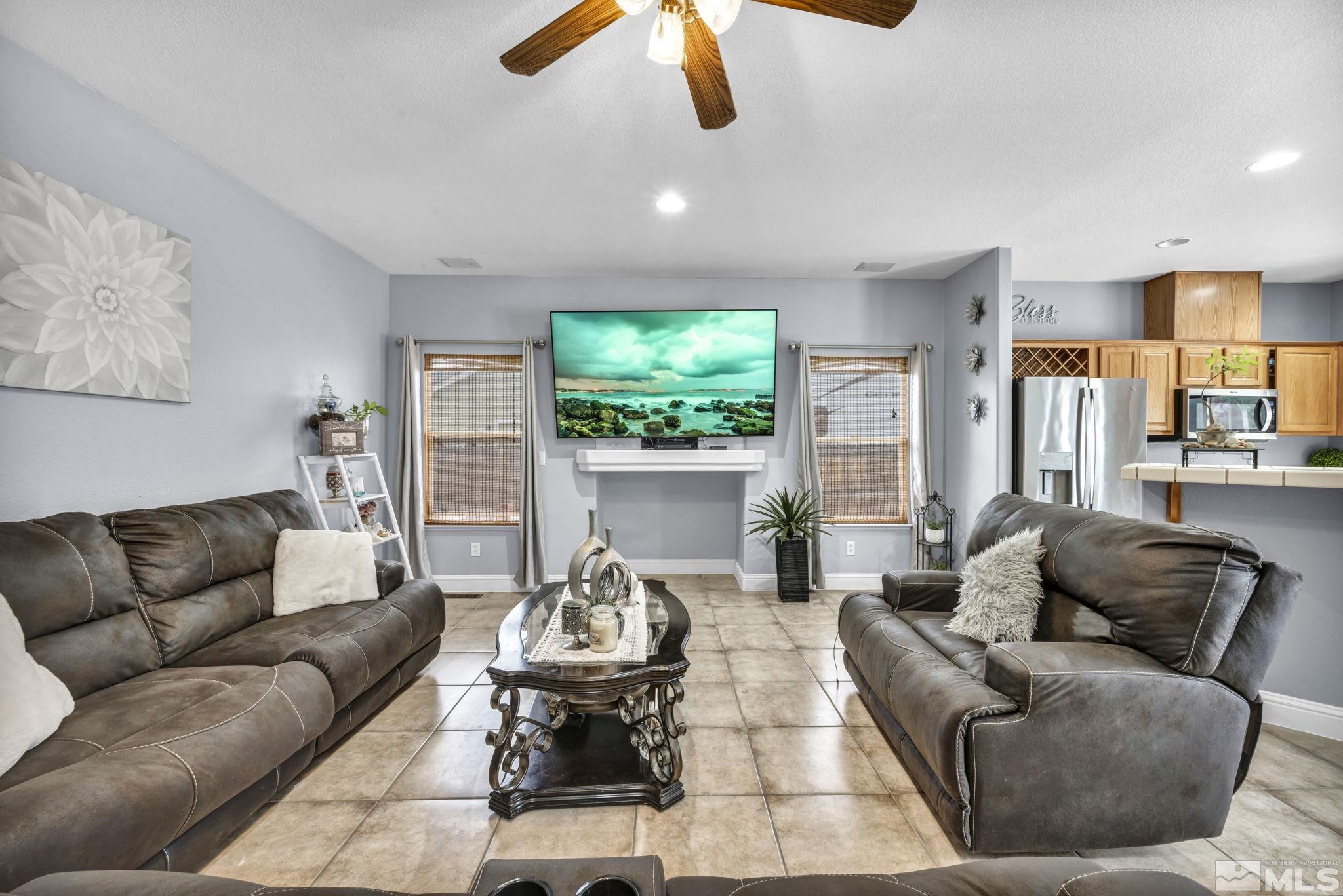 9747 Autumn Leaf Way Reno, NV 89506 - Photo 6 of 26 Photo 6