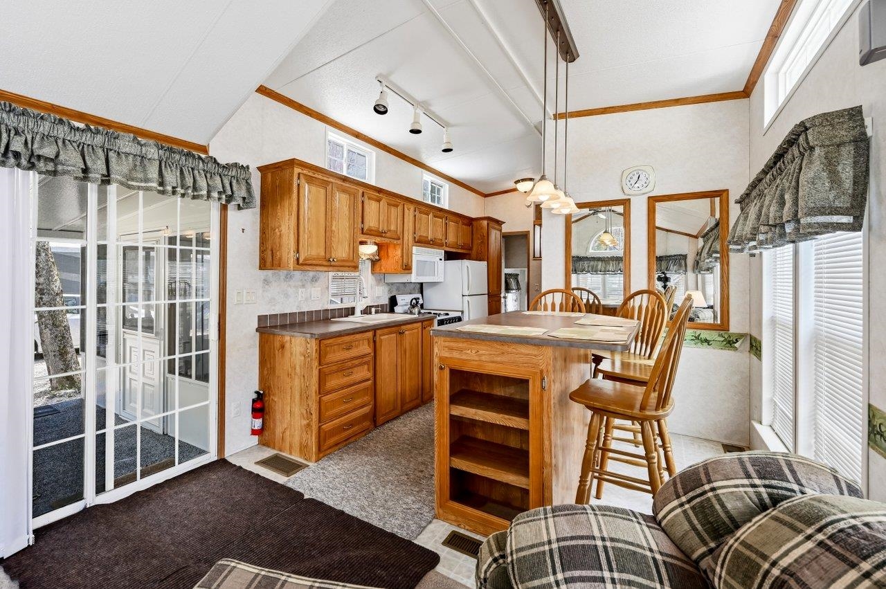 151 Chocorua Way Rochester, NH 03867 - Photo 4 of 19