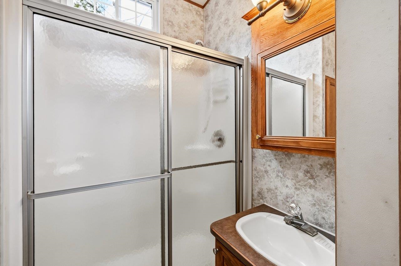 151 Chocorua Way Rochester, NH 03867 - Photo 10 of 19
