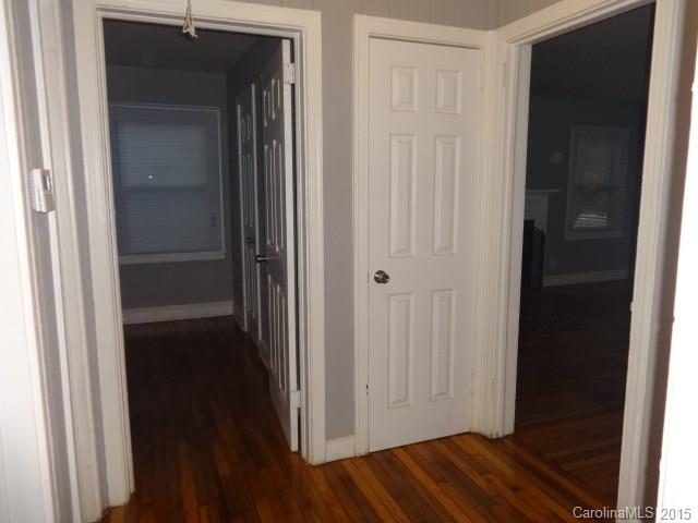 1437 Remount Road Charlotte, NC 28208 - Photo 9 of 10 Gallery Image 9