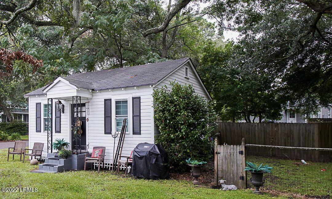 530 Ribaut Road Beaufort, SC 29902 - Photo 2 of 42 1F5800BF-1B8A-418E-B11A-85B3EDEDD6C4