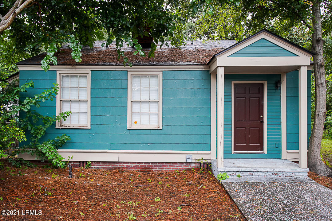 530 Ribaut Road Beaufort, SC 29902 - Photo 5 of 42 DSC08727