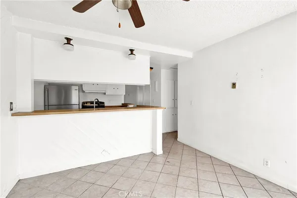 $539,999 | 634 West Main Street, Unit D, Tustin, CA 92780