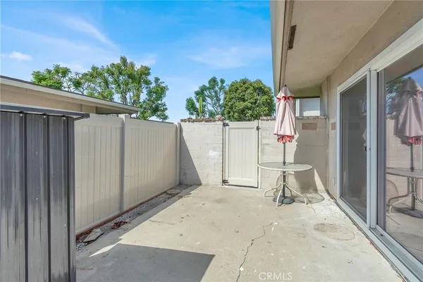 $539,999 | 634 West Main Street, Unit D, Tustin, CA 92780