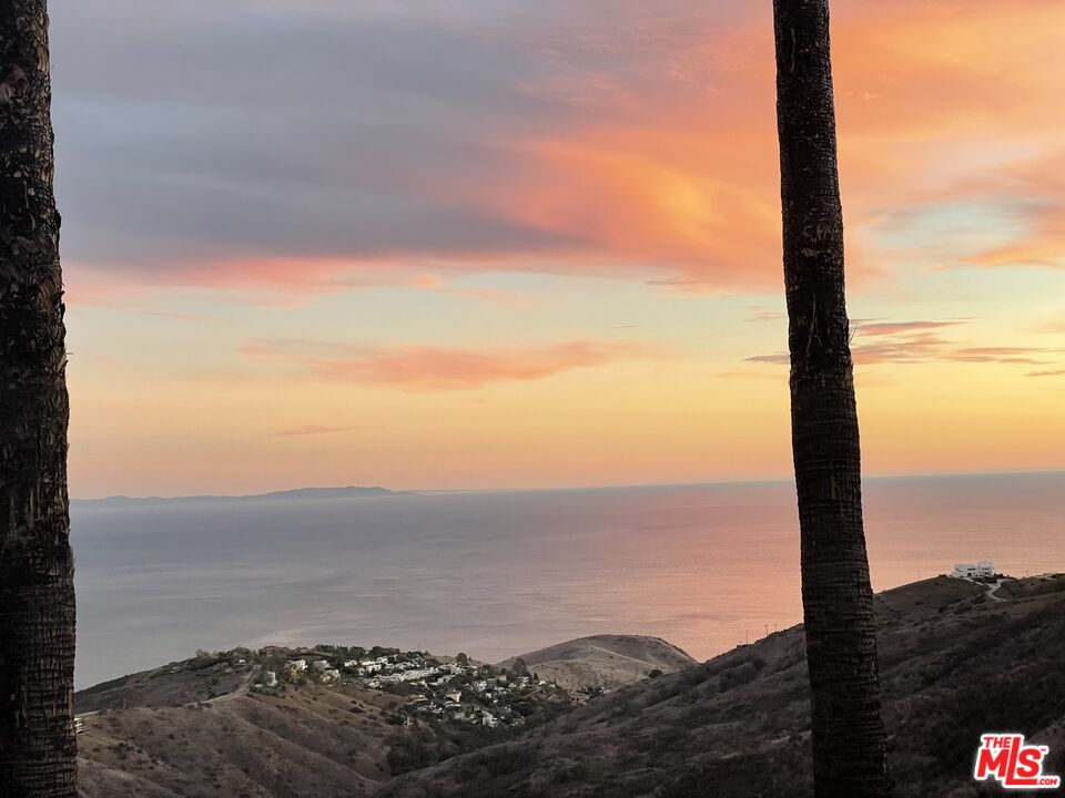 26335 Lockwood Road Malibu, CA 90265 - Photo 31 of 39