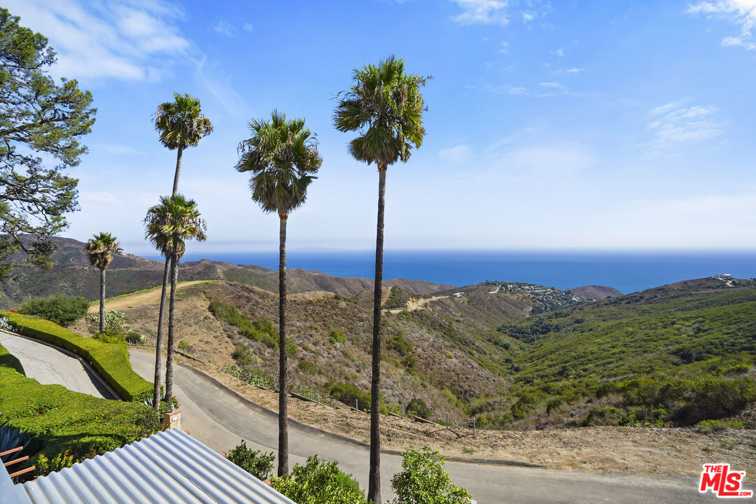 26335 Lockwood Road Malibu, CA 90265 - Photo 32 of 39 a view of a terrace with a mountain