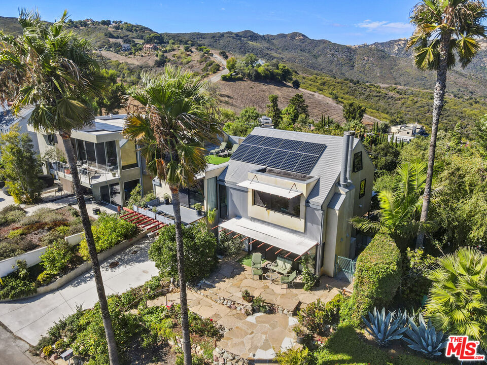 26335 Lockwood Road Malibu, CA 90265 - Photo 38 of 39 a view of a house with a yard