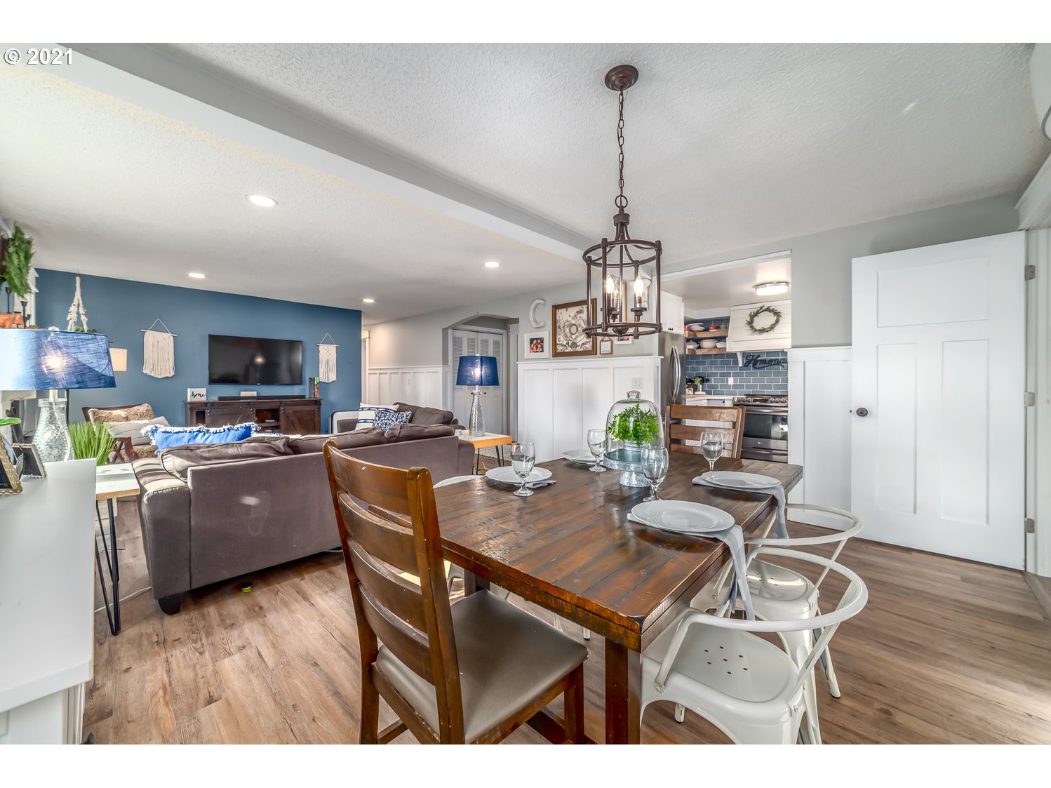 25766 Perkins Road Veneta, OR 97487 - Photo 14 of 32 Gallery Image 14