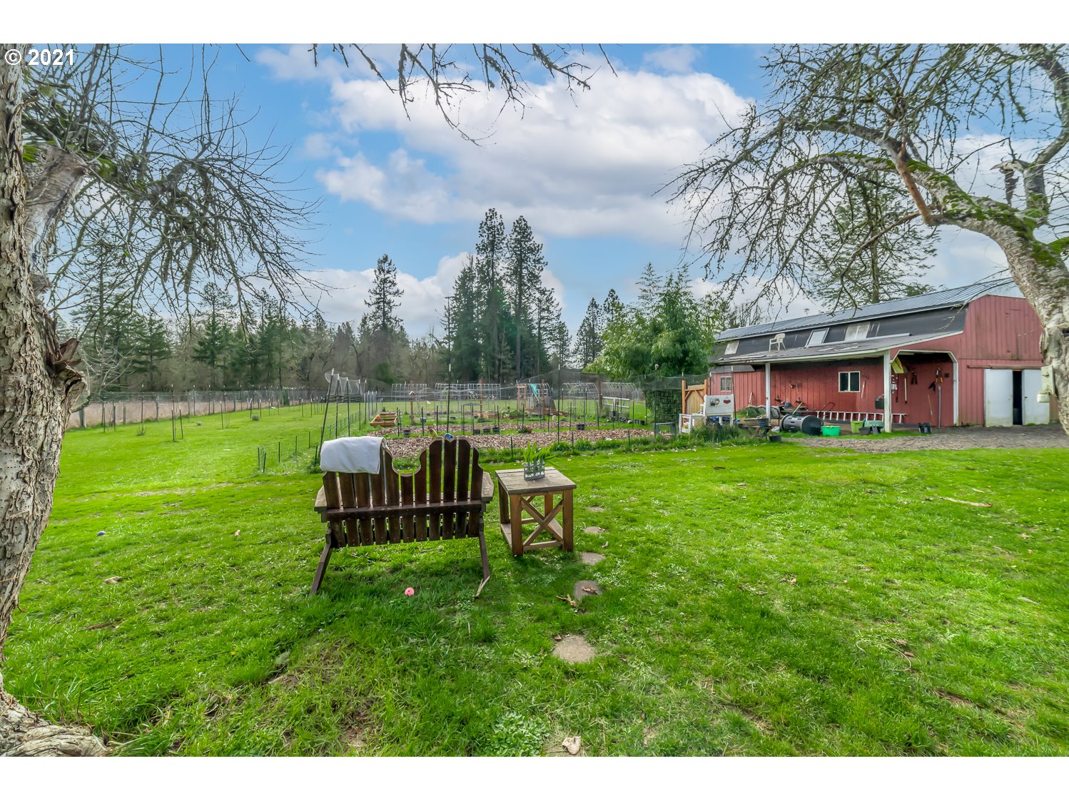 25766 Perkins Road Veneta, OR 97487 - Photo 27 of 32 Gallery Image 27