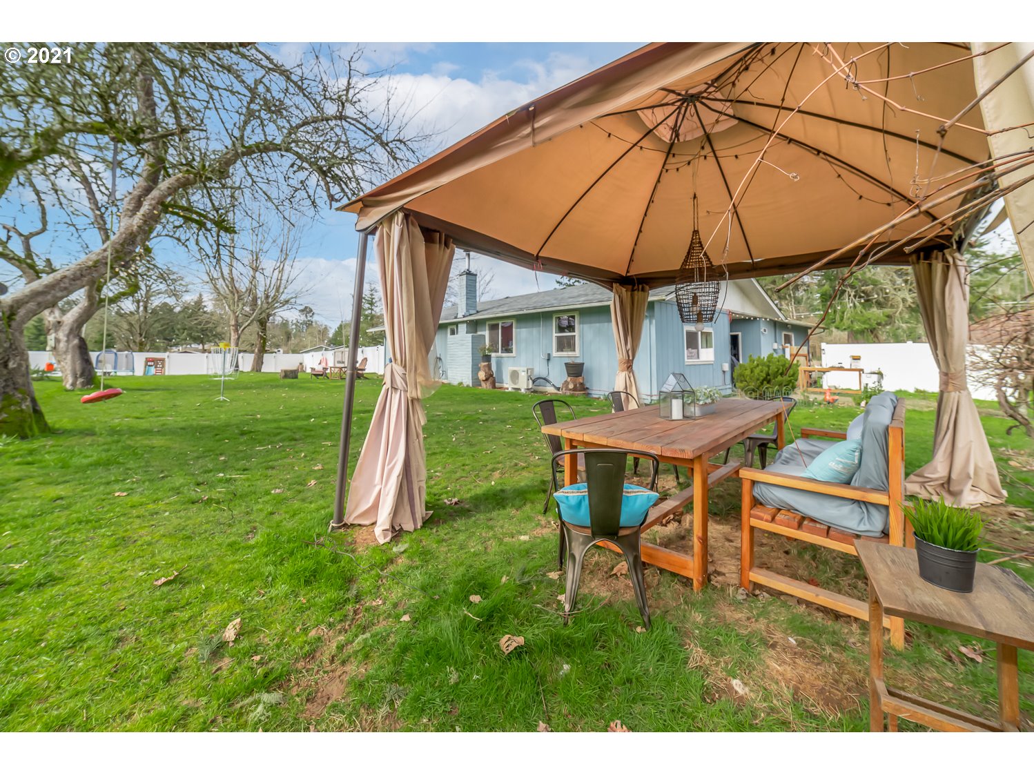 25766 Perkins Road Veneta, OR 97487 - Photo 30 of 32 Gallery Image 30