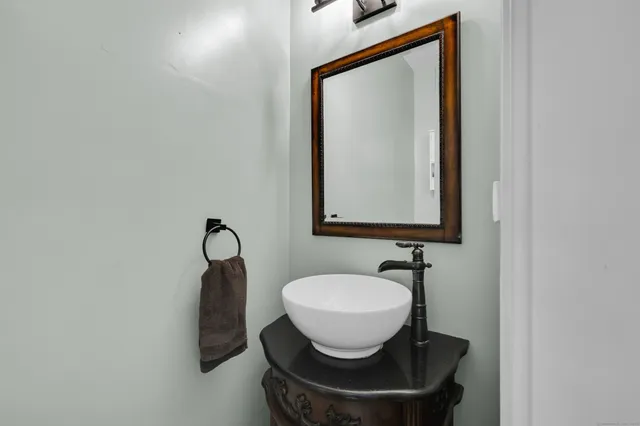 $625,000 | 19 Thomas Drive, Tolland, CT 06084