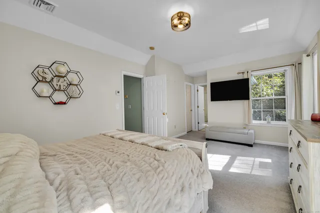 $625,000 | 19 Thomas Drive, Tolland, CT 06084