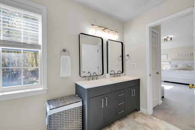 $625,000 | 19 Thomas Drive, Tolland, CT 06084