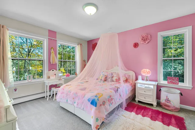 $625,000 | 19 Thomas Drive, Tolland, CT 06084