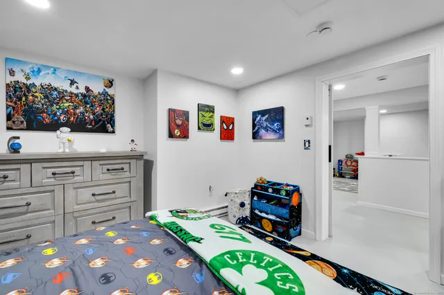 $625,000 | 19 Thomas Drive, Tolland, CT 06084