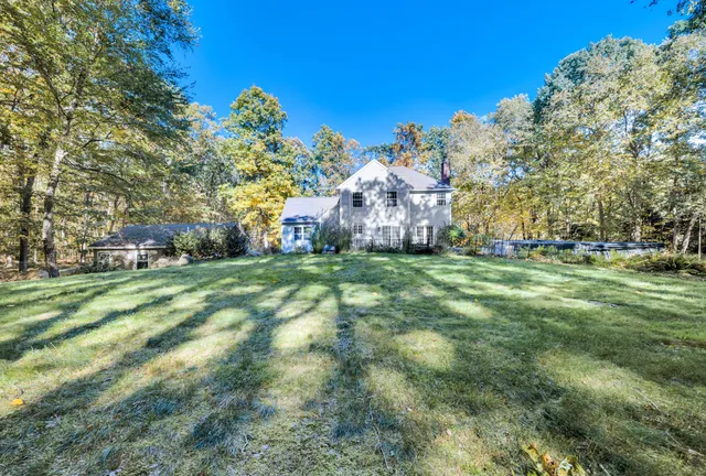 $625,000 | 19 Thomas Drive, Tolland, CT 06084