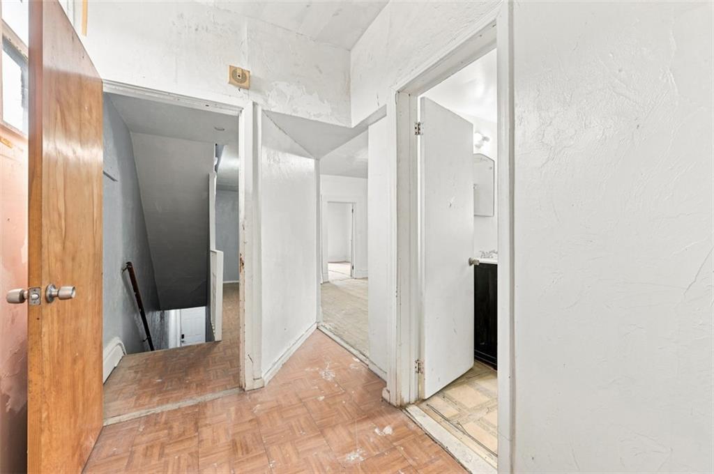 225 Rothman Street Pittsburgh, PA 15210 - Photo 19 of 45 Gallery Image 19