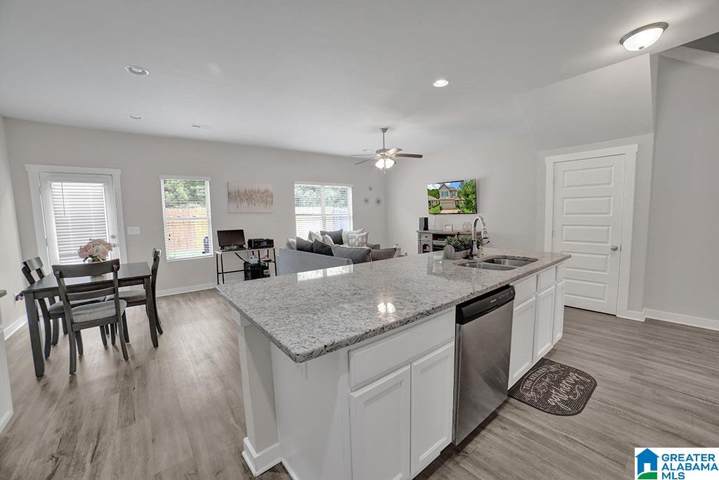 590 Briar Ridge Circle Odenville, AL 35120 - Photo 3 of 22