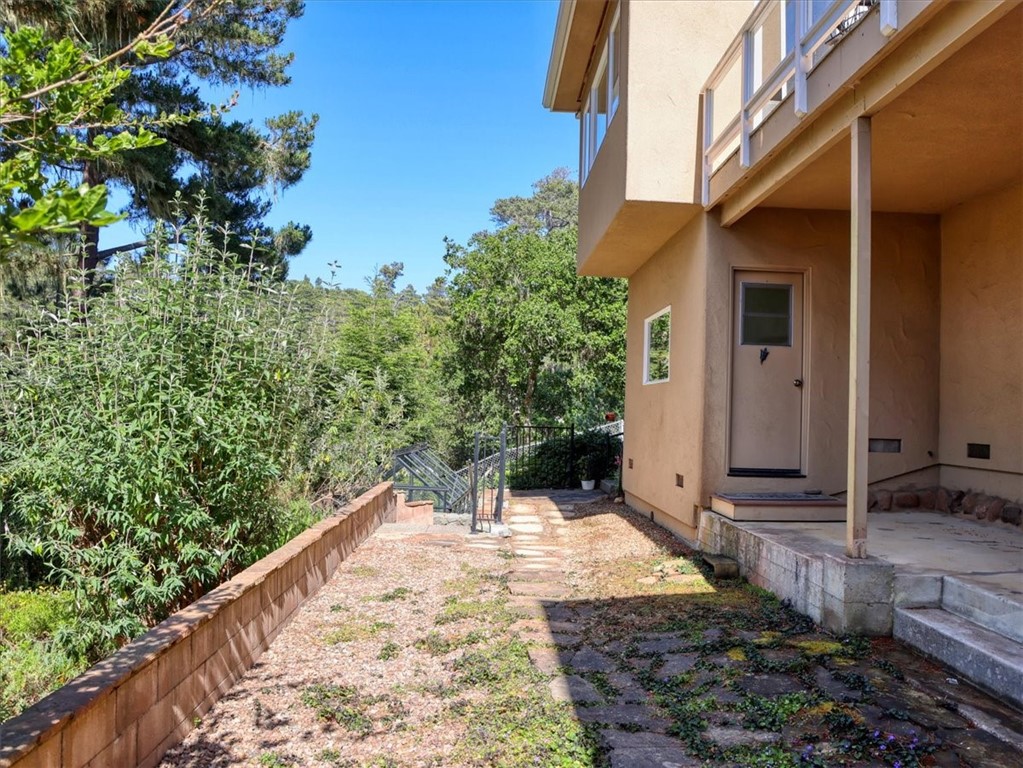 455 Chiswick Way Cambria, CA 93428 - Photo 59 of 70