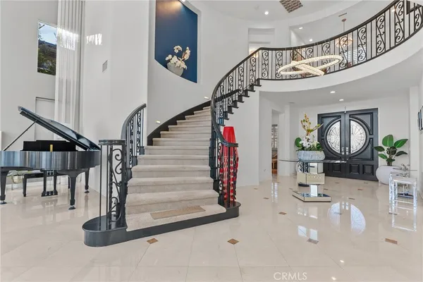 $2,399,001 | 20366 VÃa Galileo, Porter Ranch, CA 91326