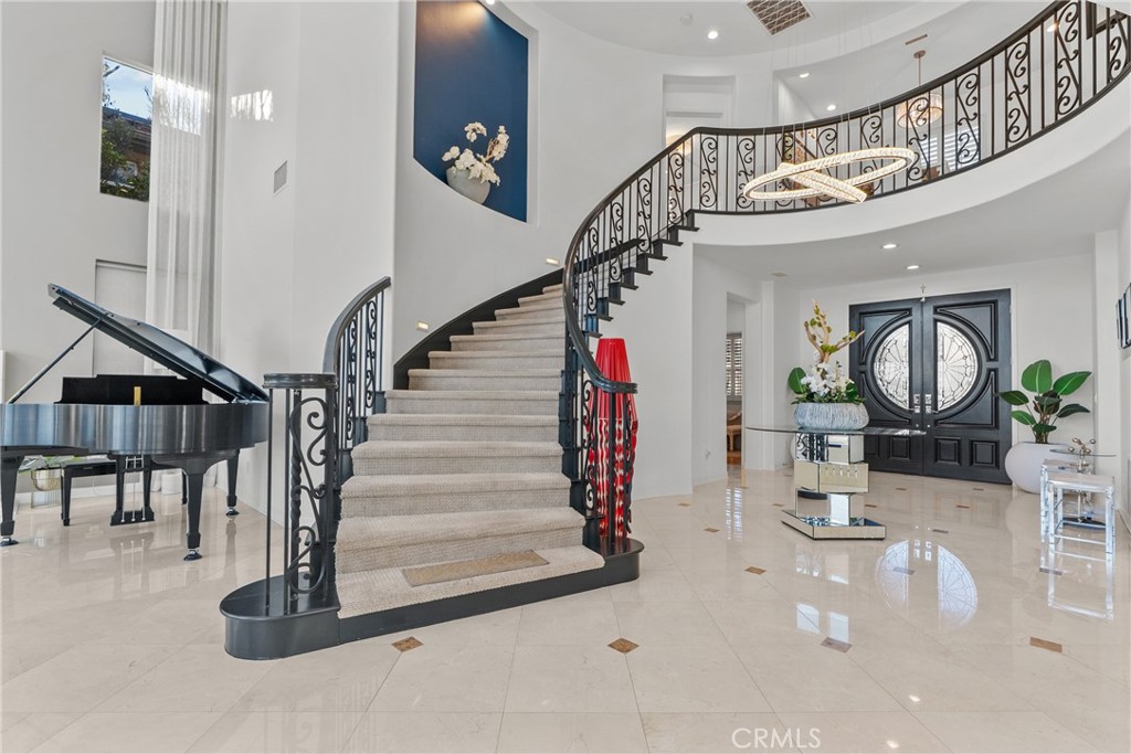 20366 Vía Galileo Porter Ranch, CA 91326 - Photo 50 of 75 a view of entryway and hall